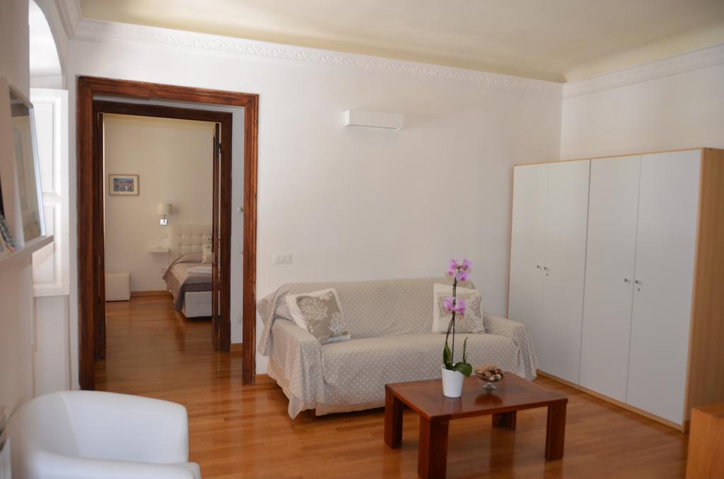 Il Portico - La Spezia To Go 5Terre Apartment ภายนอก รูปภาพ
