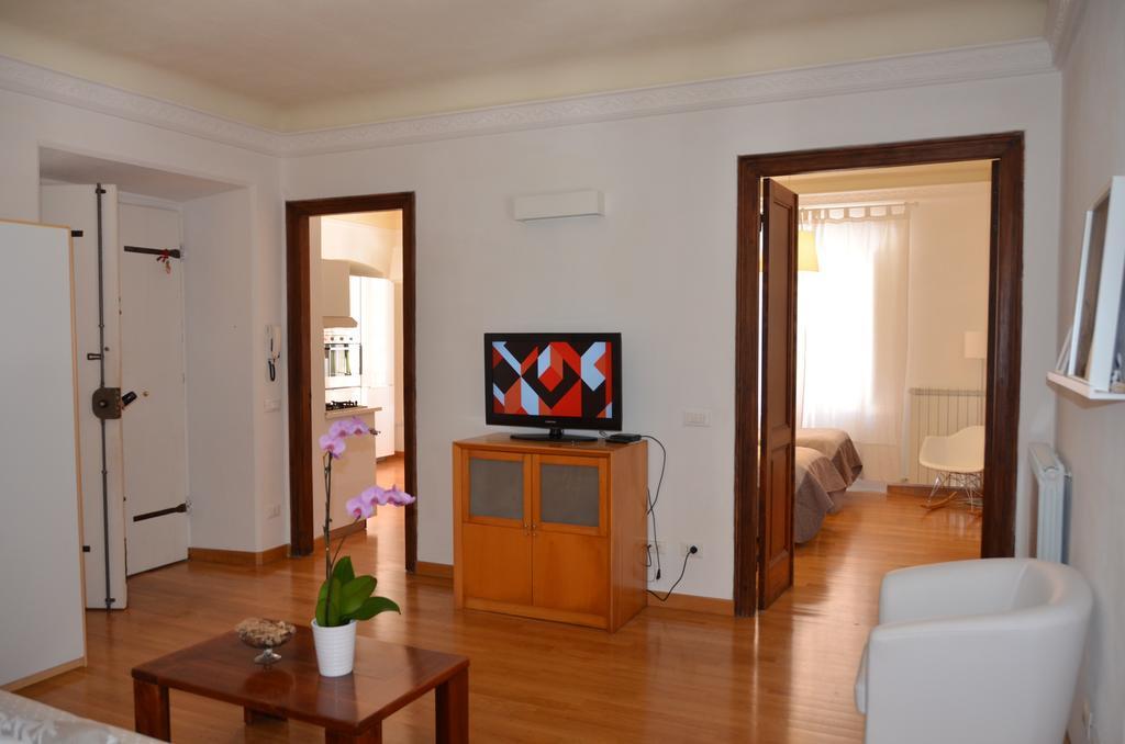 Il Portico - La Spezia To Go 5Terre Apartment ภายนอก รูปภาพ
