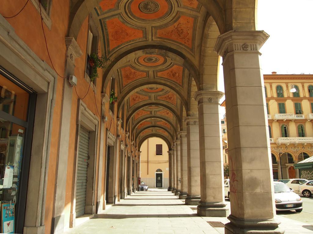 Il Portico - La Spezia To Go 5Terre Apartment ภายนอก รูปภาพ